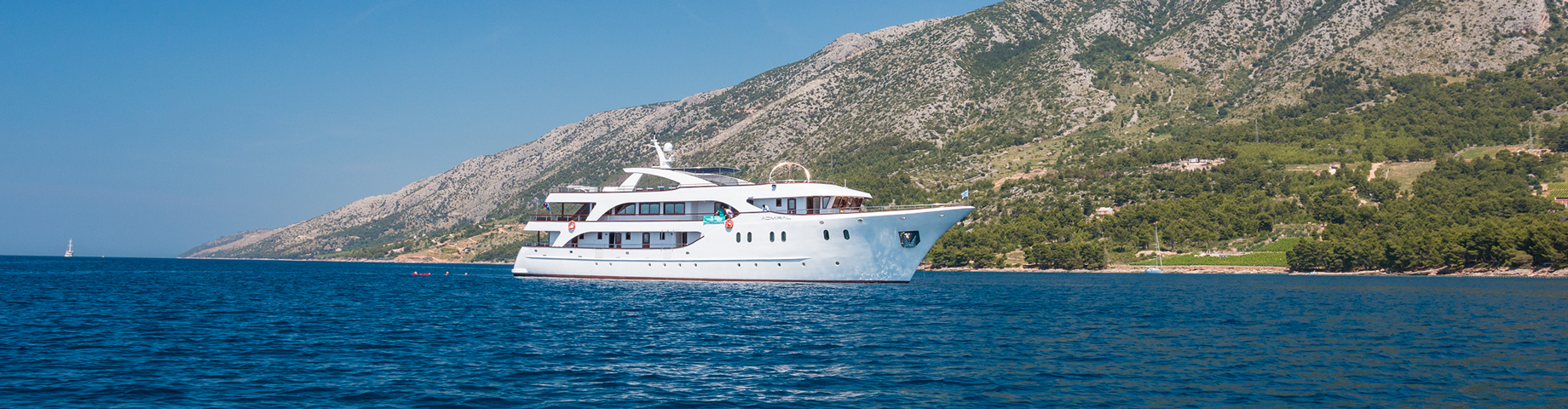 Dalmatian islands and coastline Cruise, Dubrovnik to Split