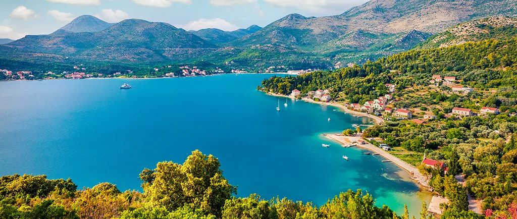 Croatia coast luxury Catered Yacht Cruise, Dubrovnik to Split
