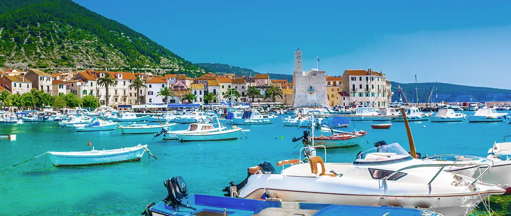 Croatia coast luxury Catered Yacht Cruise, Dubrovnik to Split